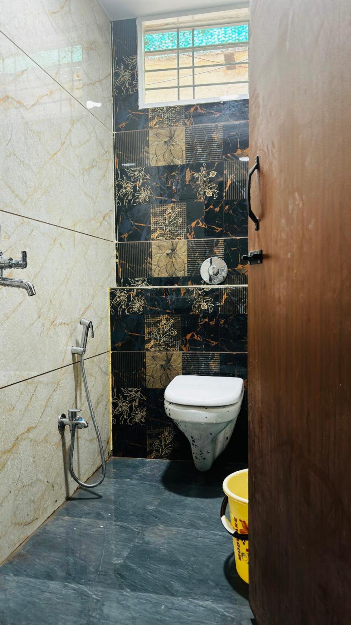 Hotel Shreenidhi Comfort Stay Ujjain Esterno foto